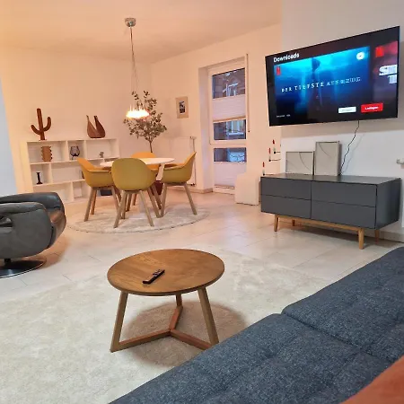 Cozy Apartment: Design Superior Zentral - Kueche - Balkon Cloppenburg