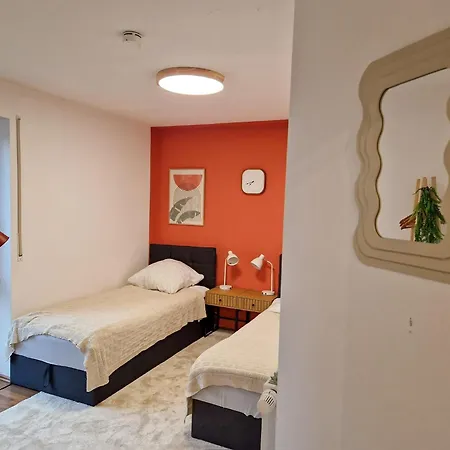 Apartamento Cozy Apartment: Design Superior Zentral - Küche - Balkon