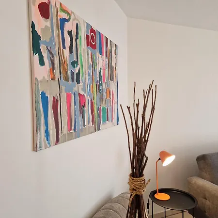 Cozy Apartment: Design Superior Zentral - Kueche - Balkon *