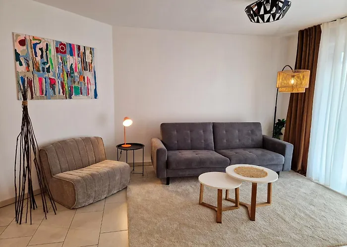 Cozy Apartment: Design Superior Zentral - Küche - Balkon