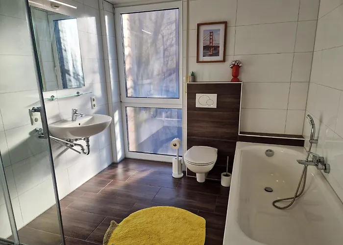 Cozy Apartment: Design Superior Zentral - Küche - Balkon