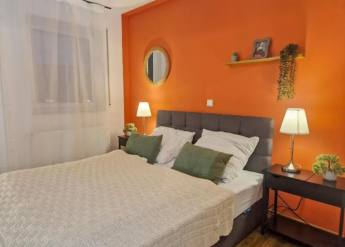 Cozy Apartment: Design Superior Zentral - Kueche - Balkon *